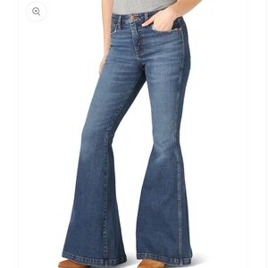 Wrangler Retro High Rise Flare Jeans